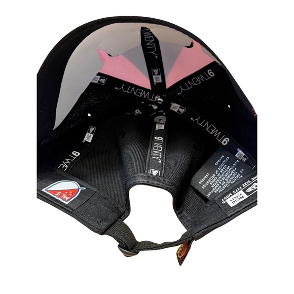 New Era Atlanta United FC 9TWENTY Hat Mens Red Black Striped MLS Soccer Cap - Picture 6 of 6